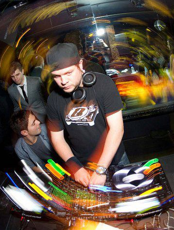 M1 image for track Electronic Funk 1