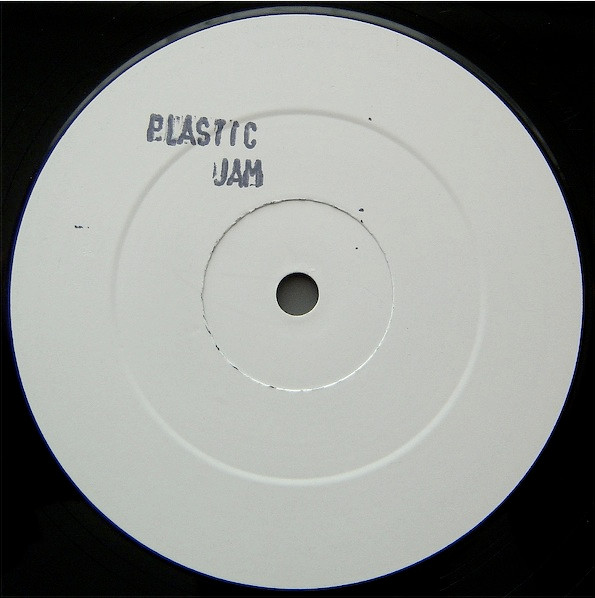 Made In Two Minutes by Bug Kann & The Plastic Jam - 12", W/Lbl, UK. 1991. Electronic/Breakbeat, Hardcore, Bleep Very Good Plus (VG+) Generic vinyl Nottingham.