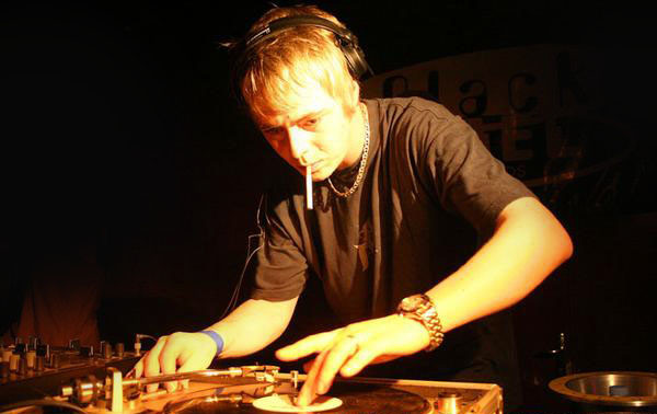 Ed Rush, Optical &amp; Fierce image for track Cutslo (Lokuste Mix) / Alien Girl 2
